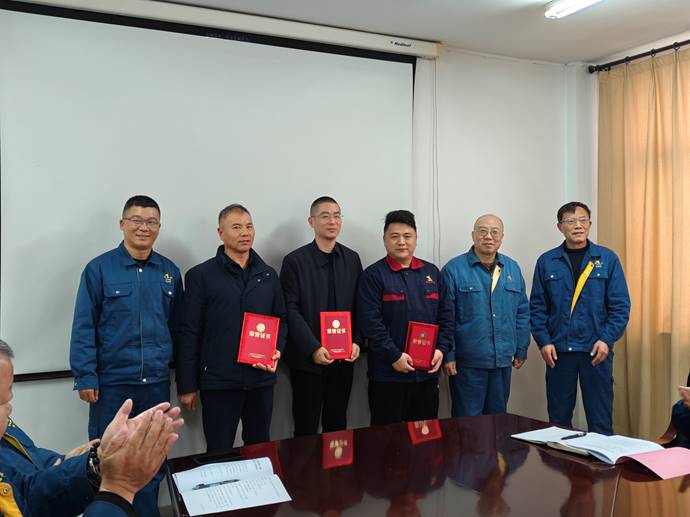 第一事業(yè)部冶化協(xié)力項目部獲銅冠冶化公司“強化意識，防控風險”...