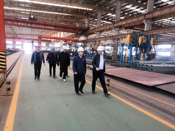 股份公司副總經理到鋼構公司檢查工作 股份公司副總經理到鋼構公司檢查工作