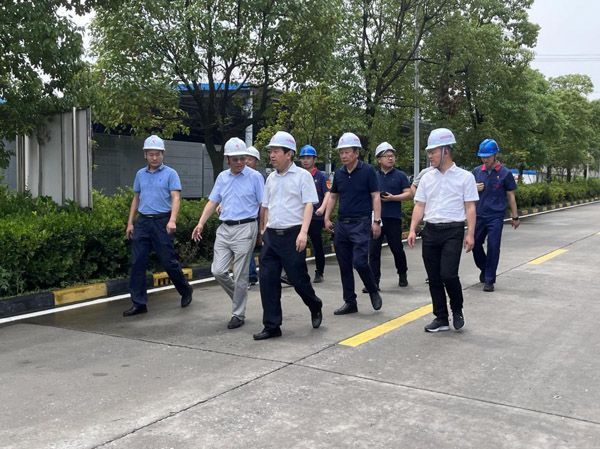 市副市長(zhǎng)汪發(fā)進(jìn)到建材公司調(diào)研 市副市長(zhǎng)汪發(fā)進(jìn)到建材公司調(diào)研